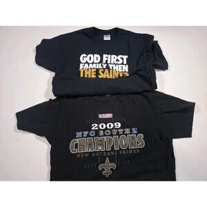 new orleans saints Black Med t shirt Lot Of 2 2009